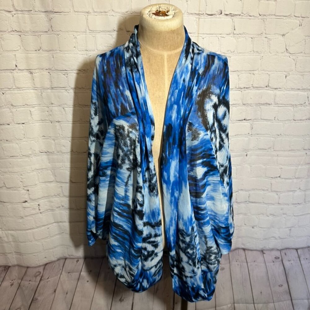 Zac and Rachel Blue‎ and white Shaw Size XL